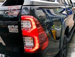 تويوتا هايلوكس